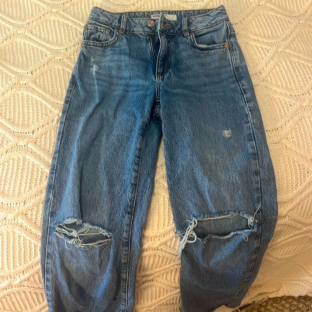 Garage Ripped Jeans
